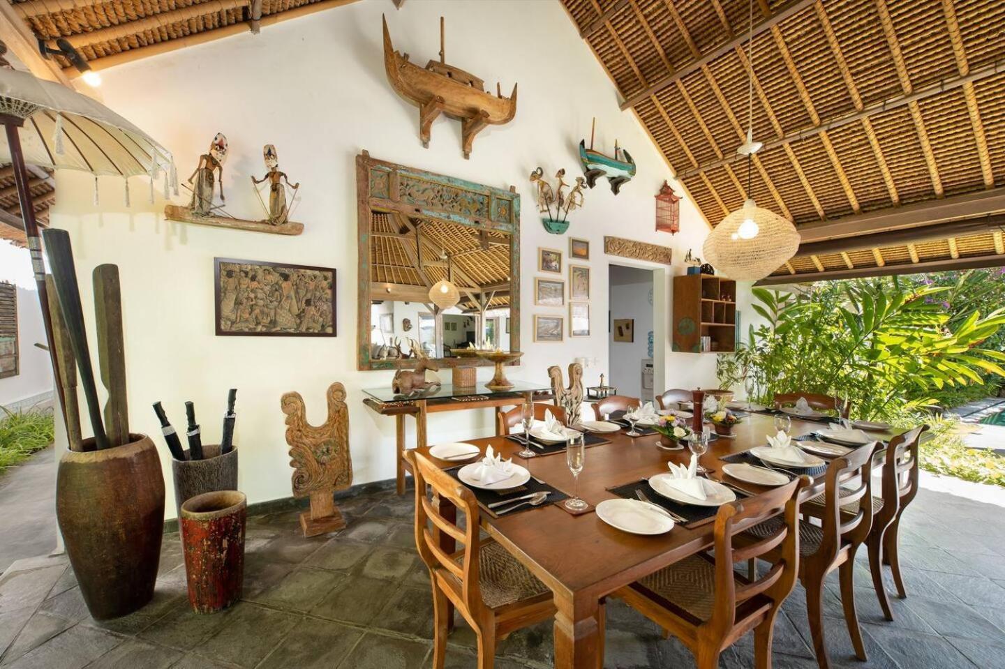 Gorgeous Balinese Designed 3 Bed Villa, Pick! Villa *